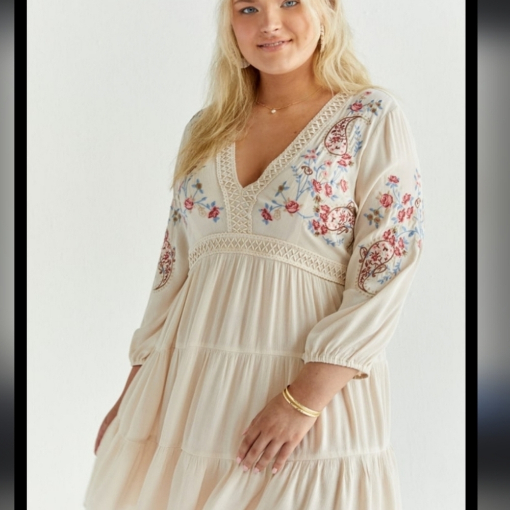 Floral Embroidered Cream Dress